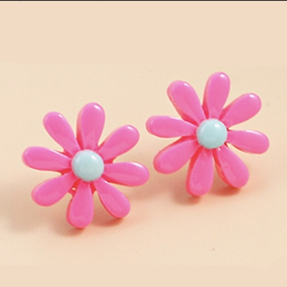 UHAVIT Personalized Daisy Earrings - Picture 1 of 5